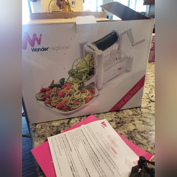 Wonder Veggie Slicer - Picture 13 of 16
